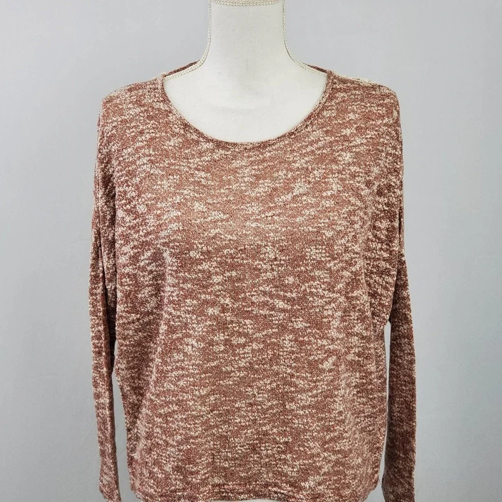 NWT Ya Los Angeles Open Back Crochet Shirt